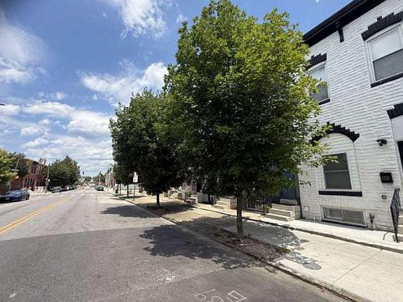 4th image of 731 N Patterson Park Ave
