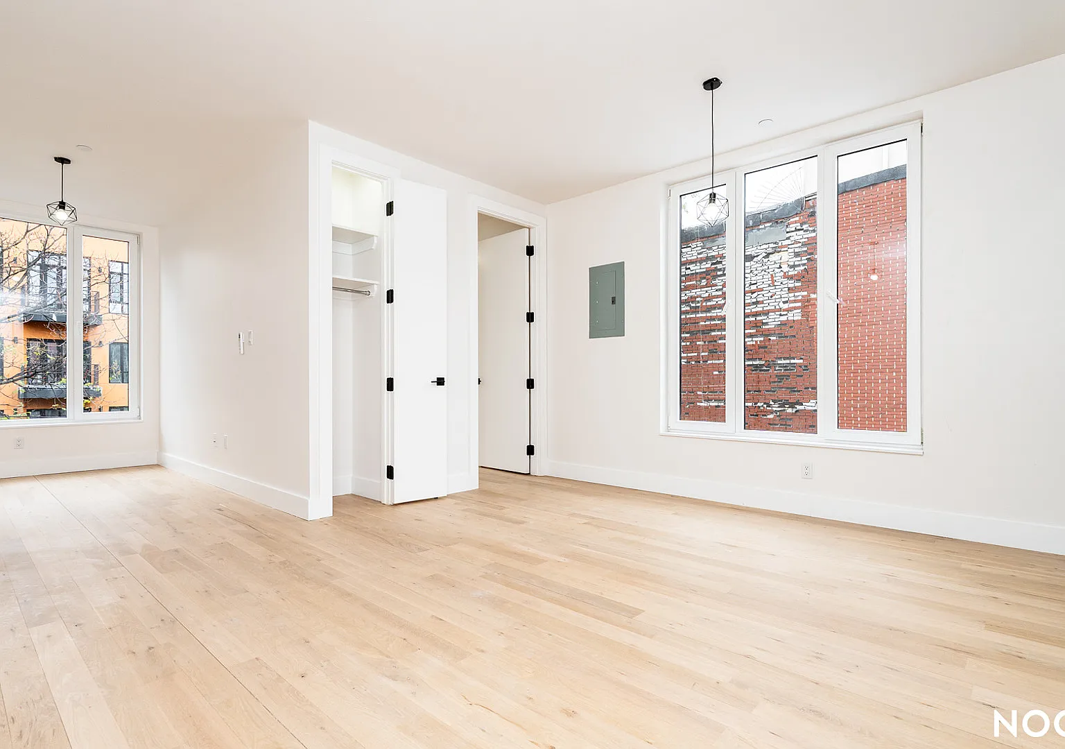 96 Moore Street — Photo 1