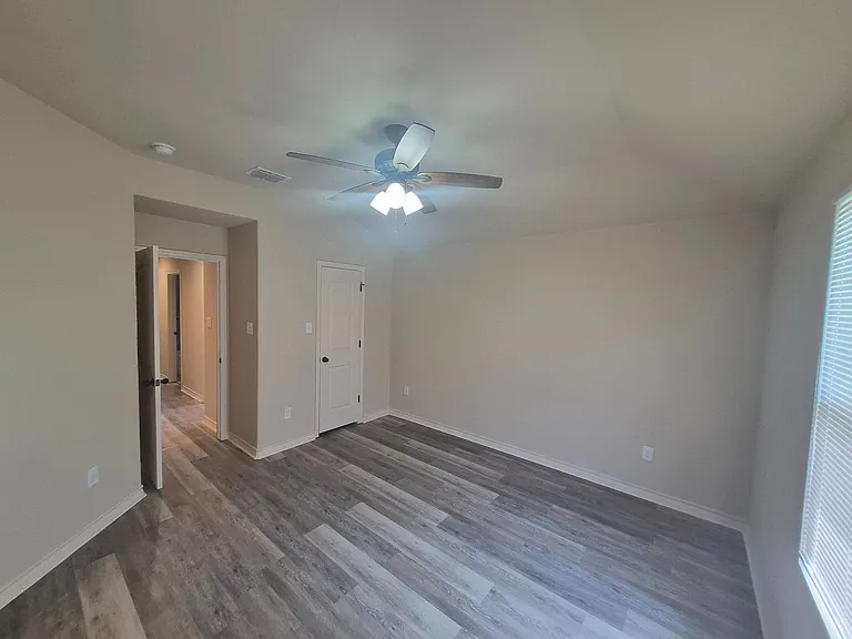 6858 Lakeview Dr #101 — Photo 14