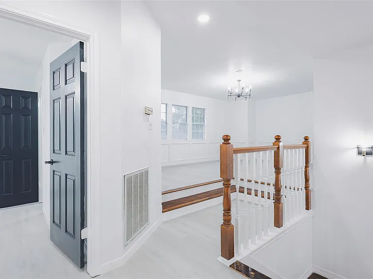 17527 Sandy Cliffs Dr — Photo 15