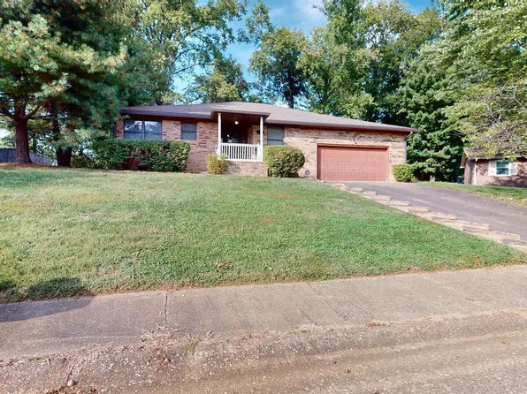 5610 Saint Catherine Ct, Newburgh, IN 47630