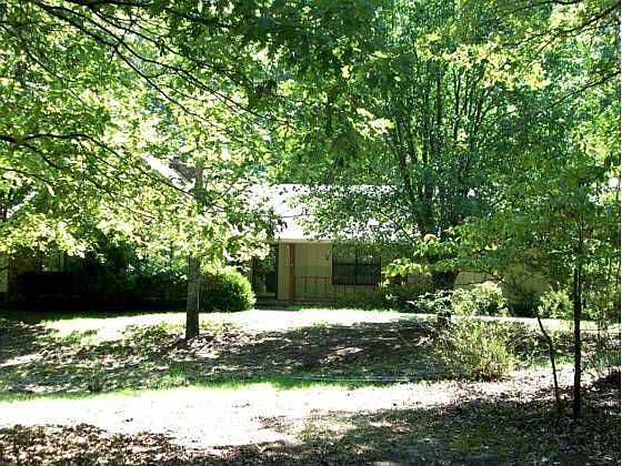 2nd image of 5911 Ramick Rd