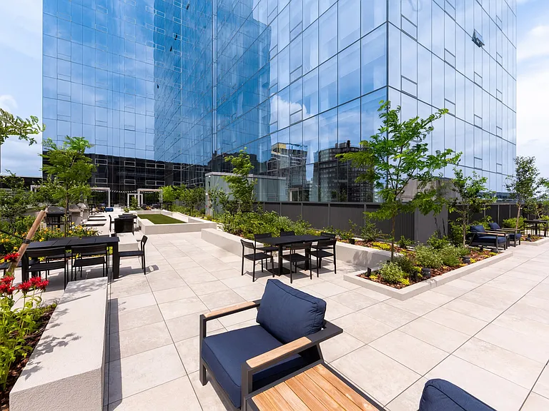 Atlantic Station West — Photo 20