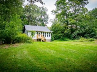 253 Creek Dr, Slippery Rock, PA 16057
