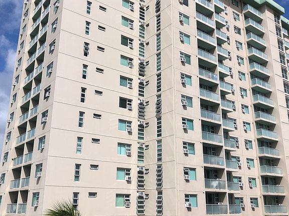 2nd image of 3009 Ala Makahala Pl Building 914-6