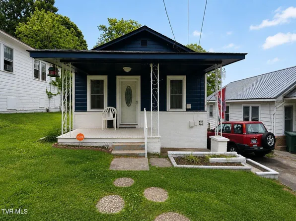 617 S Roan St, Elizabethton, TN 37643