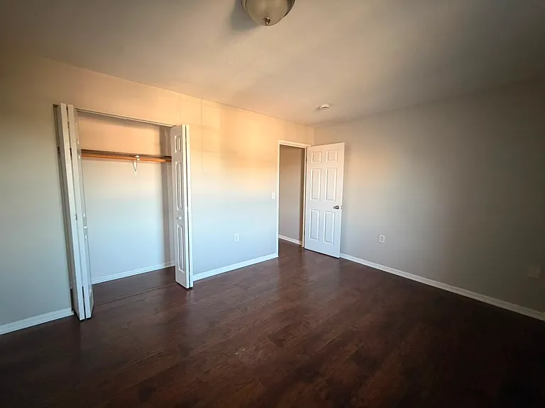 64 Savin Park #1 — Photo 8