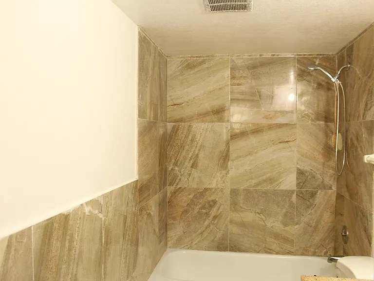 4156 Inverrary Dr #407 — Photo 21