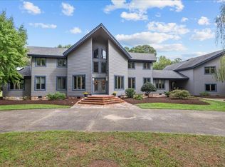 3342 Martin Johnson Rd, Chesapeake, VA 23323