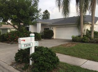 7306 52nd Dr E, Bradenton, FL 34203