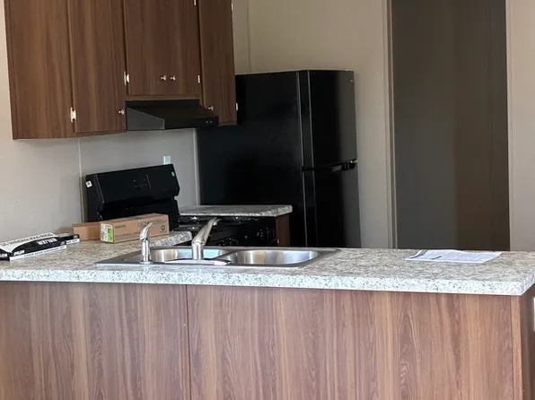 125 Weavers Cir, Rocky Mount, NC 27803