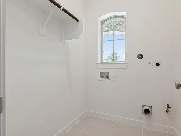 11223 Common Hackberry St — Photo 20