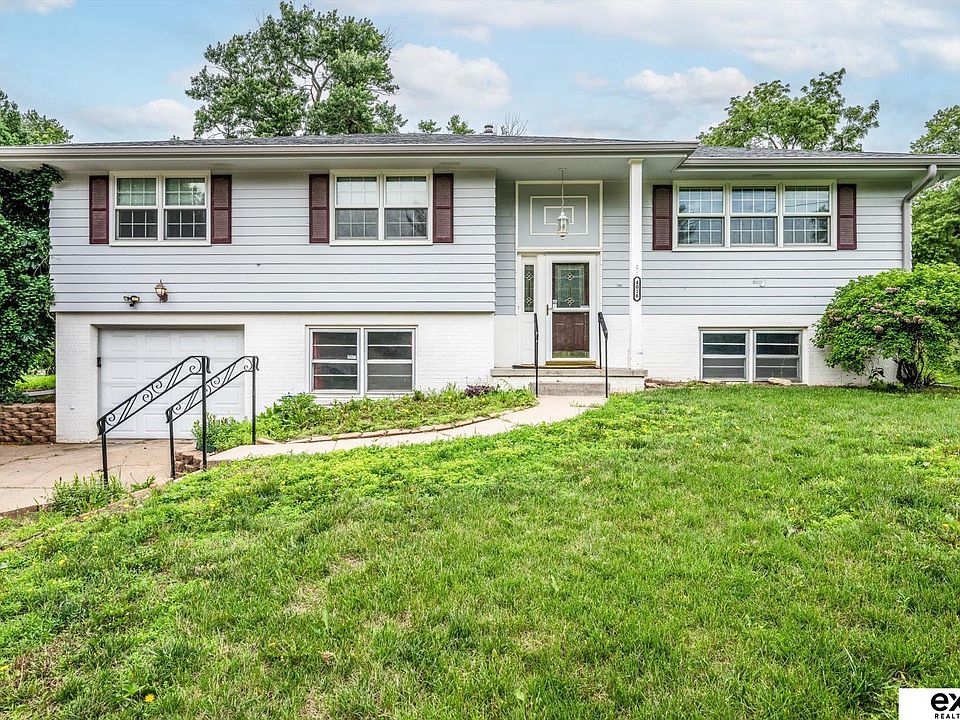 1st image of 4016 Clifton Dr