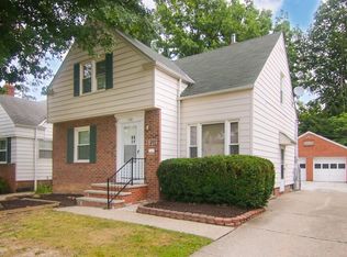 1181 Argonne Rd, South Euclid, OH 44121