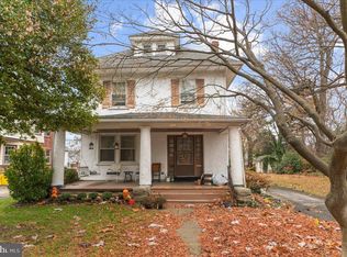 136 Grandview Rd, Ardmore, PA 19003