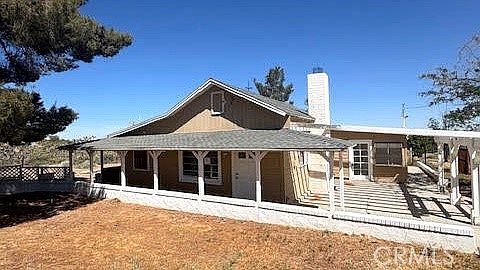 3rd image of 21123 Fort Tejon Rd