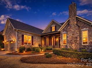 14920 High Bluff Ct, Charlotte, NC 28278