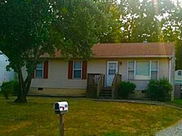 960 Green Ridge Dr, Richmond, VA 23225
