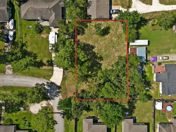 0 Ash Dr Lot 111, Dickinson, TX 77539