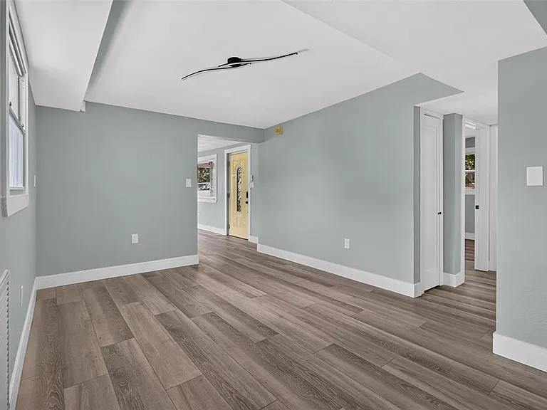 7187 111th St — Photo 11