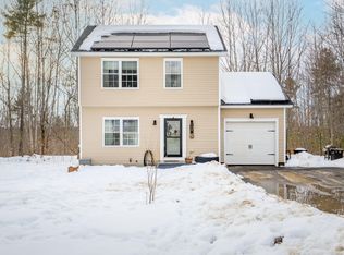 99 Harvest Hill Rd, Windham, ME 04062