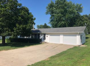 406 S 11th St, Dunlap, IA 51529