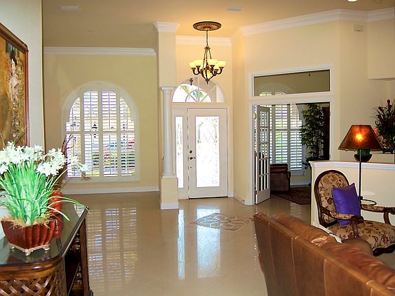 4th image of 3651 Gatlin Dr