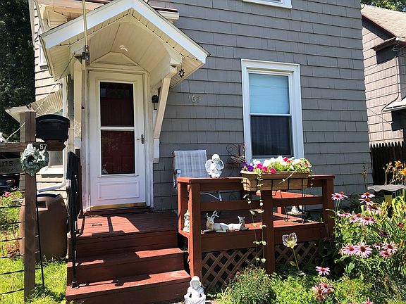 3rd image of 167 Lynwood Ave