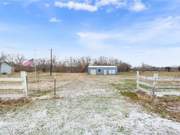 480 Tom McCartney Ln, Waco, TX 76705