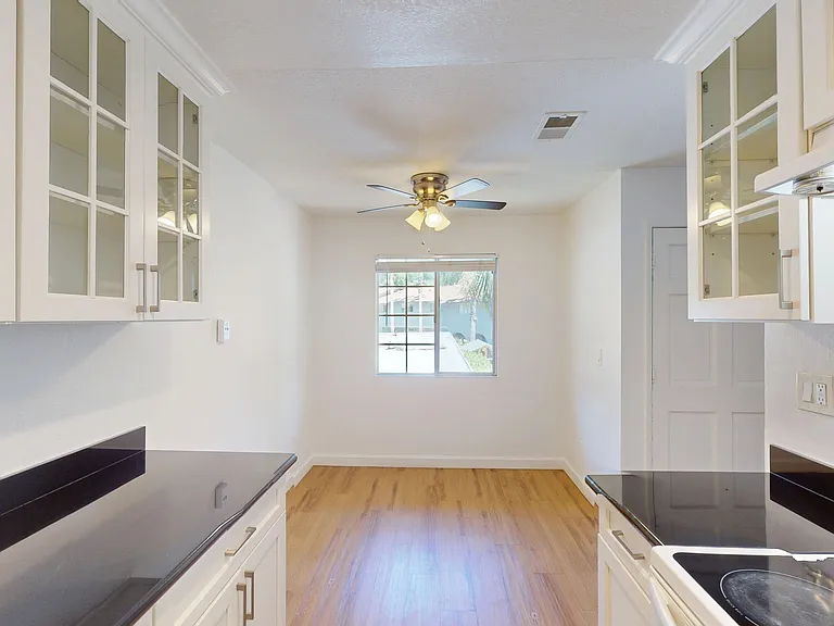 18215 Happy Ln — Photo 2