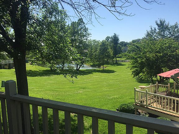 3rd image of 3190 Autumn Trace Dr