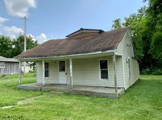 312 W Harker St, Mountain Grove, MO 65711
