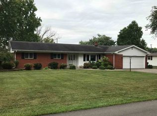 421 Ingle Dr, Ossian, IN 46777