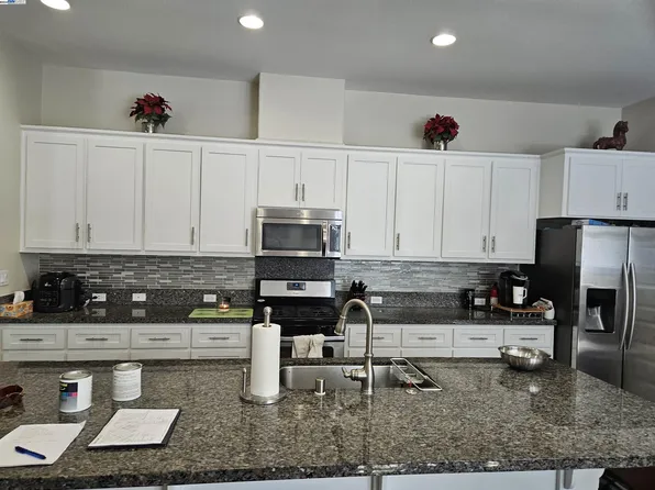 37798 Taro Ter, Newark, CA 94560