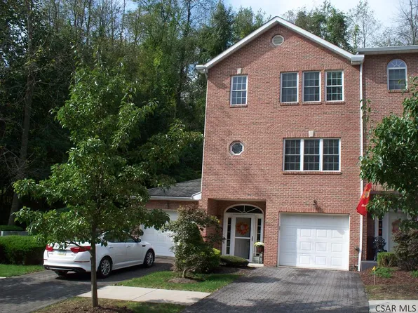 310 Cheney Oak Dr, Johnstown, PA 15905