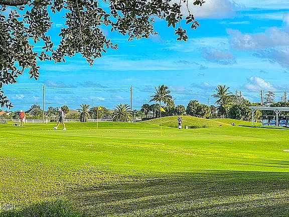 3rd image of 1542 Par Ct