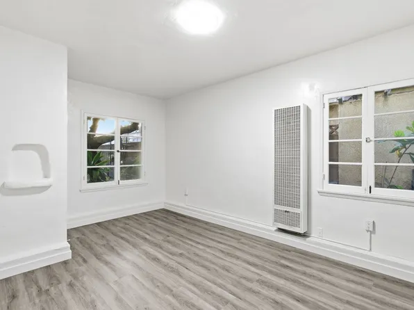 2401 20th St, 2401 20th St #C, Santa Monica, CA 90405