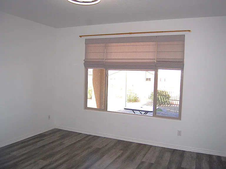 929 Flagstone Blf — Photo 7