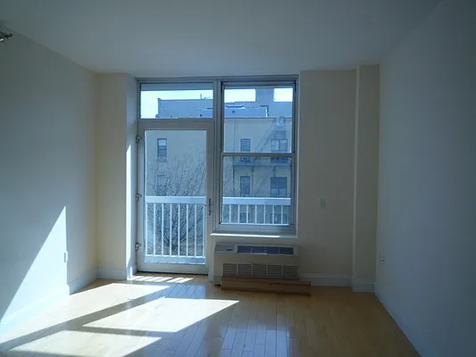 Rented by Tad Yamamoto, LREB | media 5