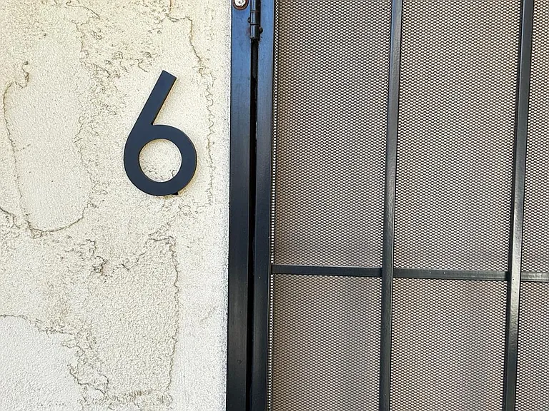 356 Roosevelt St #6 — Photo 2