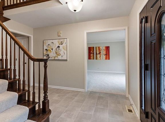 3rd image of 6492 Bannister Ct