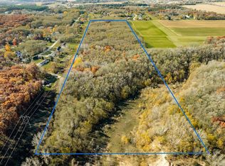 Fox Hill Rd, Baraboo, WI 53913