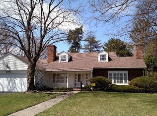 2902 Westwood Pkwy, Flint, MI 48503