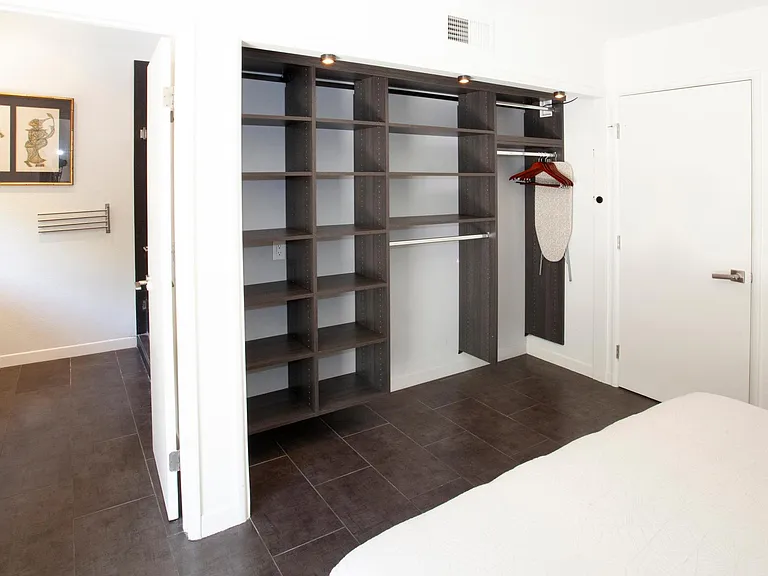 860 N Indian Canyon Dr #5 — Photo 8
