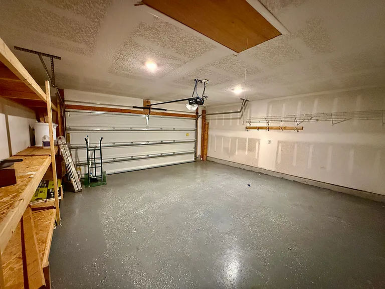 6420 Churchill Cir — Photo 33