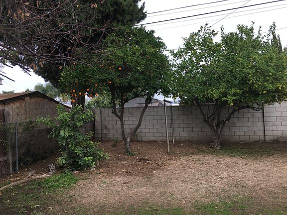3rd image of 15541 Klamath St