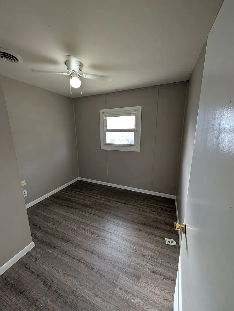 7 Garnet Ct — Photo 3