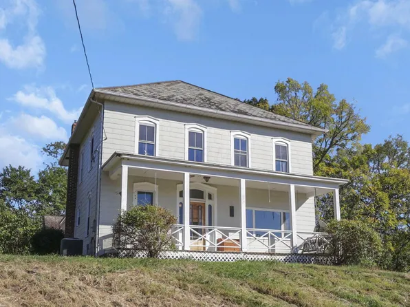 5470 N River Rd E, Zanesville, OH 43701