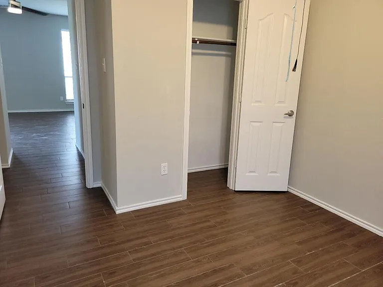 10973 Hawks Landing Rd — Photo 17