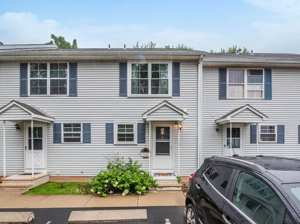 24 New Hampshire Drive APT 4C, New Britain, CT 06052